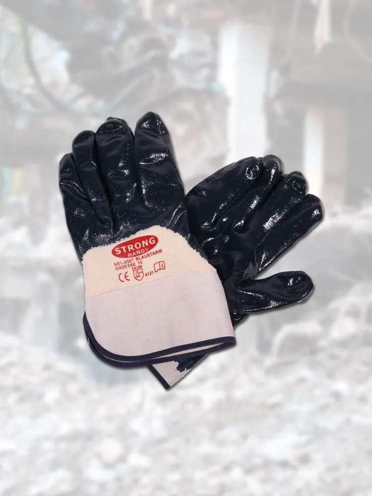 admin|strong_hand_0567_em.jpg